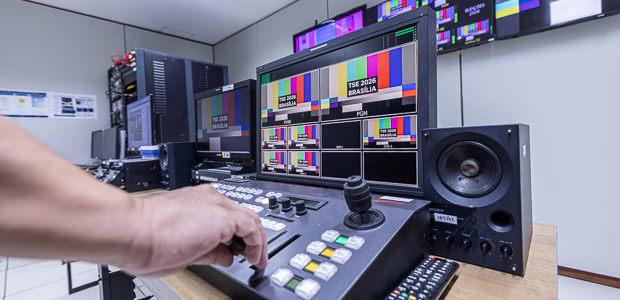 TSE transmite cobertura ao vivo das Eleições 2026 no YouTube e na TV Justiça TSE transmite cobertura ao vivo das Eleições 2026 no YouTube e na TV Justiça