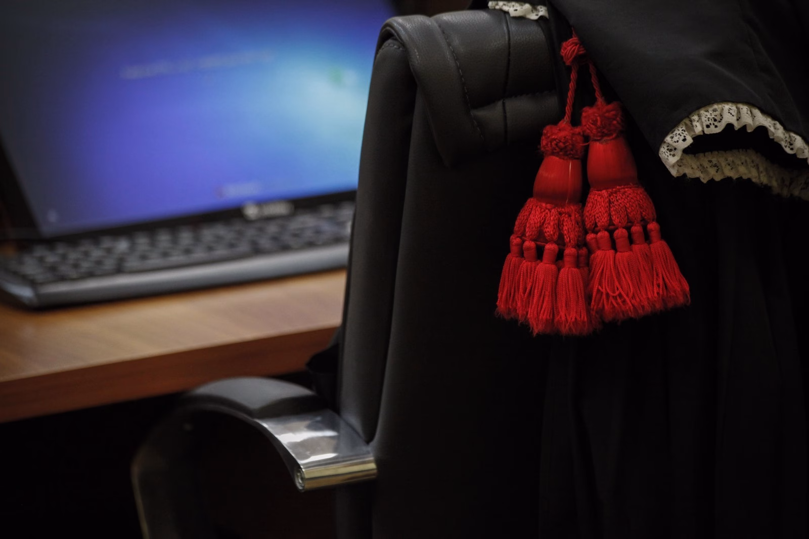 TJAM publica editais para preenchimento de vagas de desembargador pelos critérios de merecimento e antiguidade TJAM publica editais para preenchimento de vagas de desembargador pelos critérios de merecimento e antiguidade