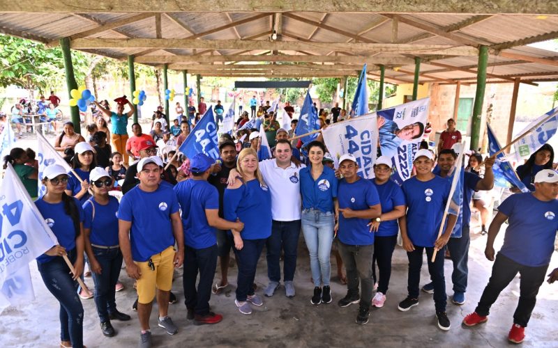 29.08 - Roberto Cidade apresenta propostas de campanha para moradores da Vila de Novo Remanso
