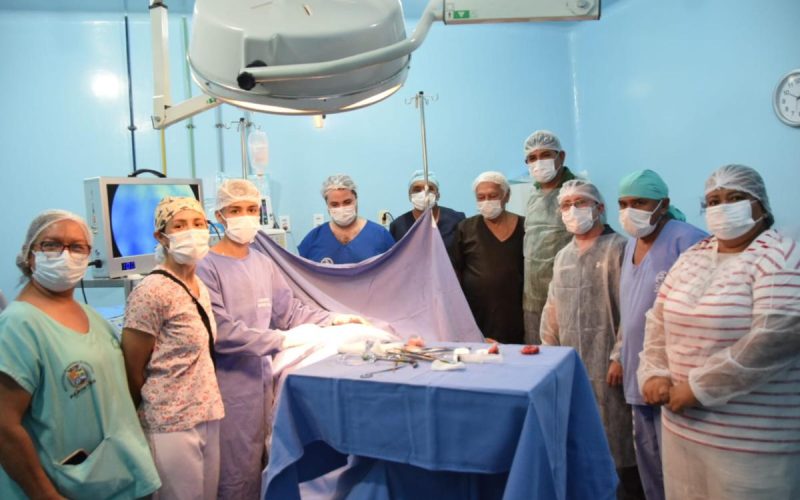 Bi Garcia acompanha jornada de cirurgia de vesícula