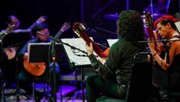 Projeto ‘Vivência Cultural com os Corpos Artísticos do Amazonas’ leva música, dança e canto às escolas de rede pública