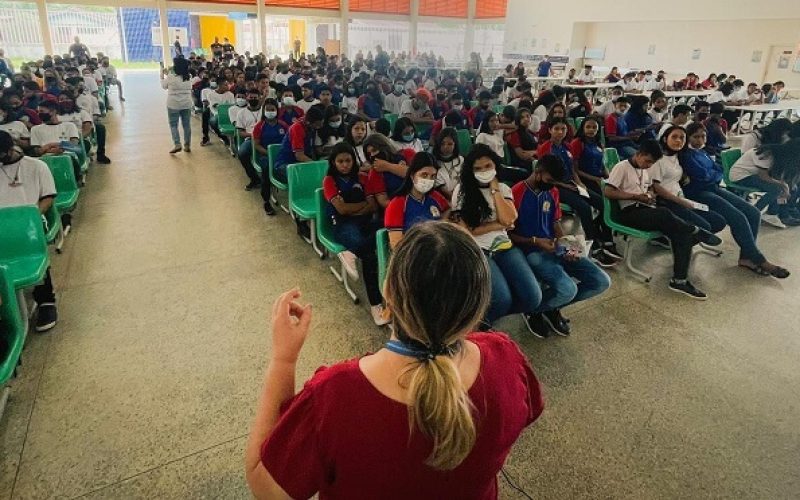 TCE-AM incentiva 8 mil estudantes do Amazonas a fiscalizar recursos e políticas públicas