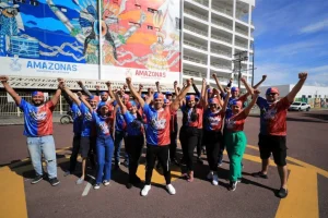 57º Festival de Parintins: Bumbódromo recebe time de artistas para pintura da marca oficial do evento