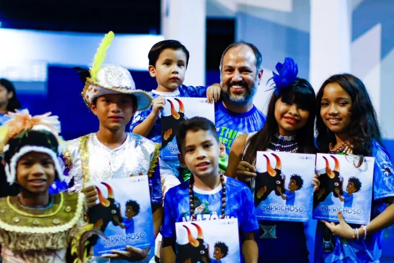 Livro “Caprichoso: uma História em Quadrinhos” recebe prêmio nacional
