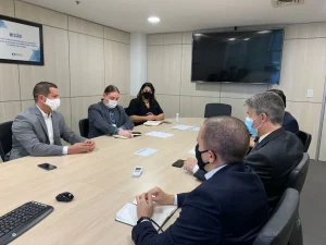 Ação De Marcelo Ramos Amplia Para 220 Mil Famílias Desconto Nas Contas De Luz No Amazonas