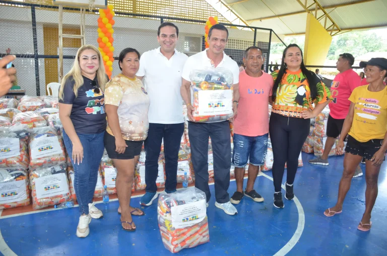 Prefeitura De Parintins Conclui Ajuda Humanitária Para Famílias Da Região Do Tracajá