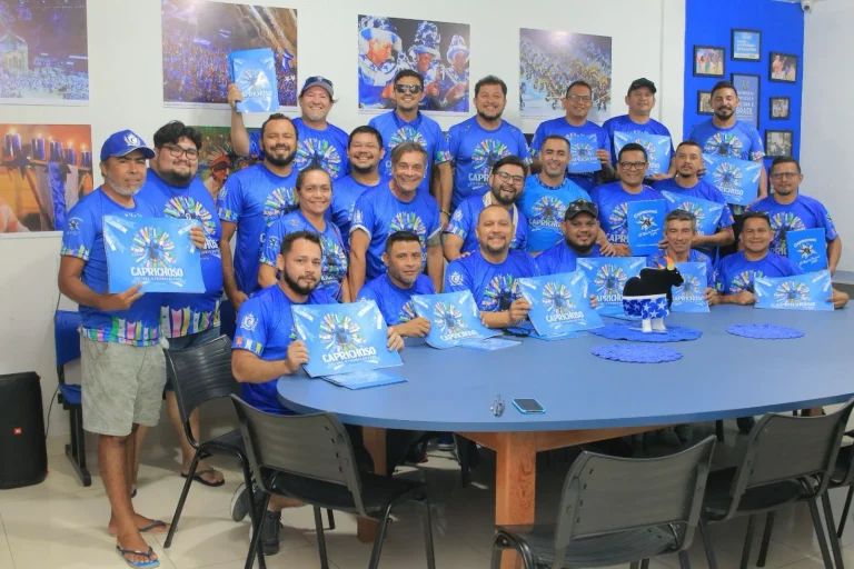 Artistas Do Caprichoso Recebem Projetos Para Execução Do Espetáculo “cultura, O Triunfo Do Povo”