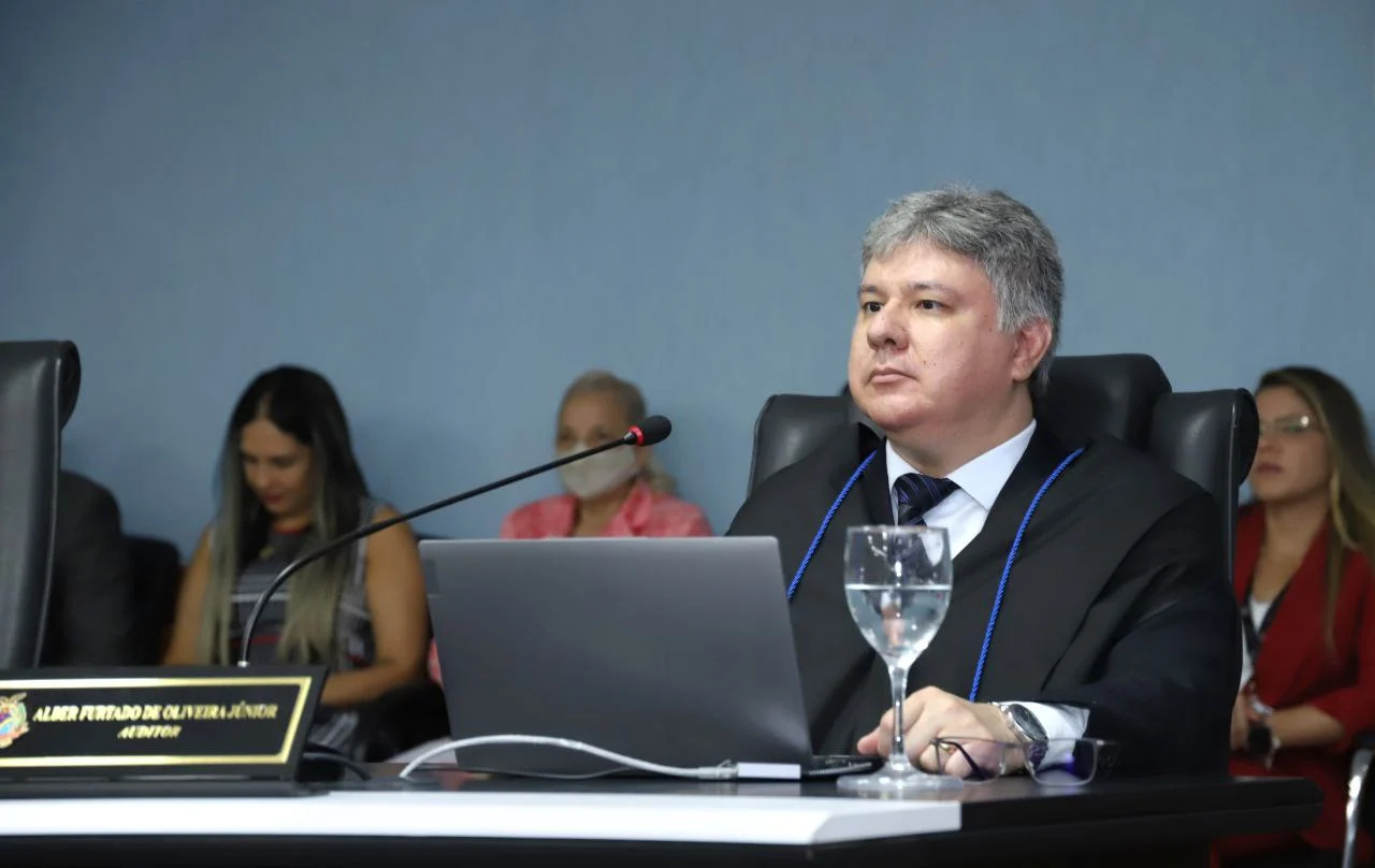 Auditor Do Tce Am Determina Suspensão De Processo Seletivo Em Lábrea