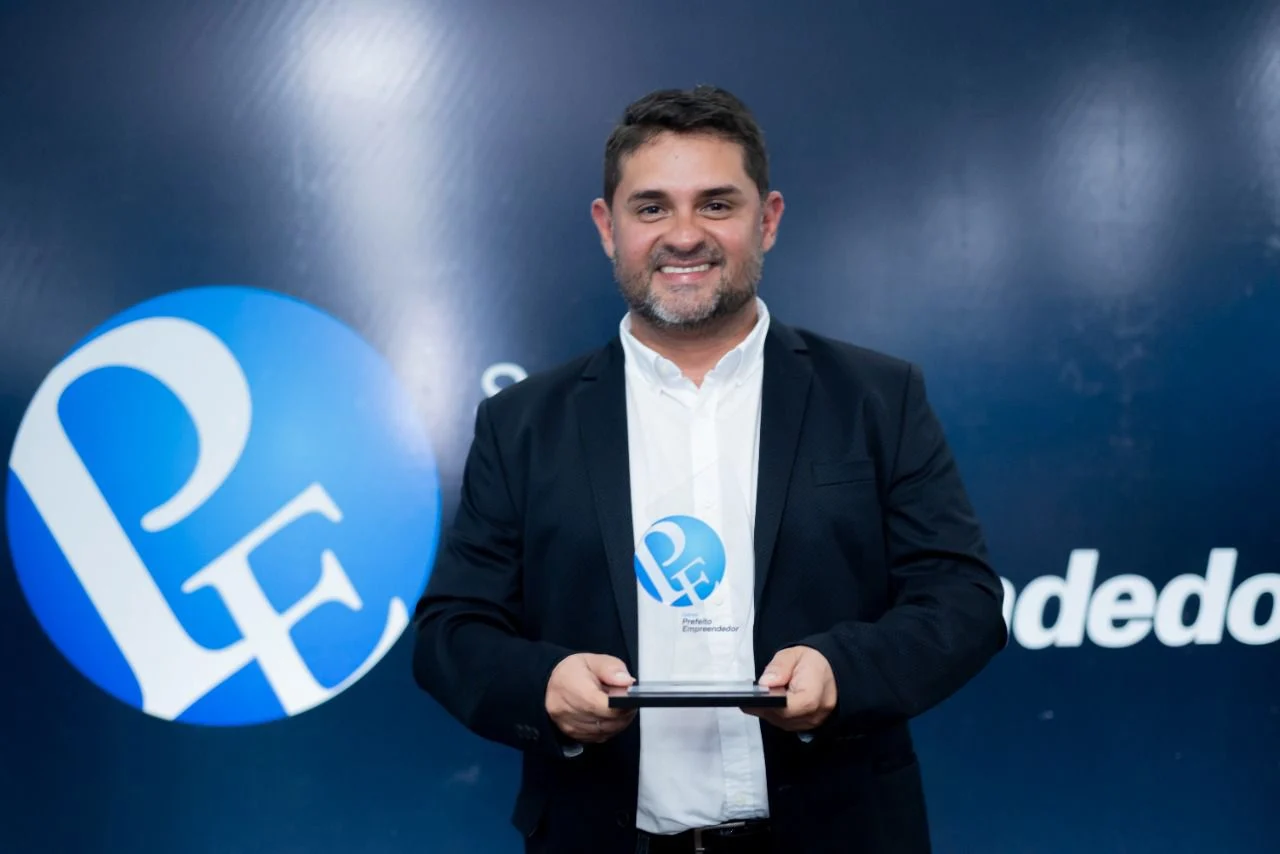 Barreirinha tem o 2º melhor Prefeito Empreendedor em prêmio do Sebrae-AM 17 Barreirinha tem o 2º melhor Prefeito Empreendedor em prêmio do Sebrae-AM