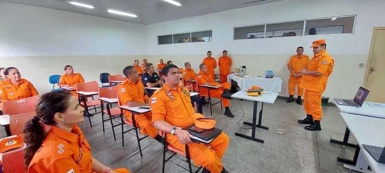Bombeiros militares passam por capacitação