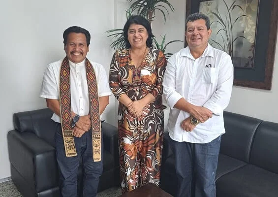 Capacitação Indígena: FEI e CETAM se reúnem para alinhar cursos profissionalizantes para indígenas do Amazonas 14 Capacitação Indígena: FEI e CETAM se reúnem para alinhar cursos profissionalizantes para indígenas do Amazonas
