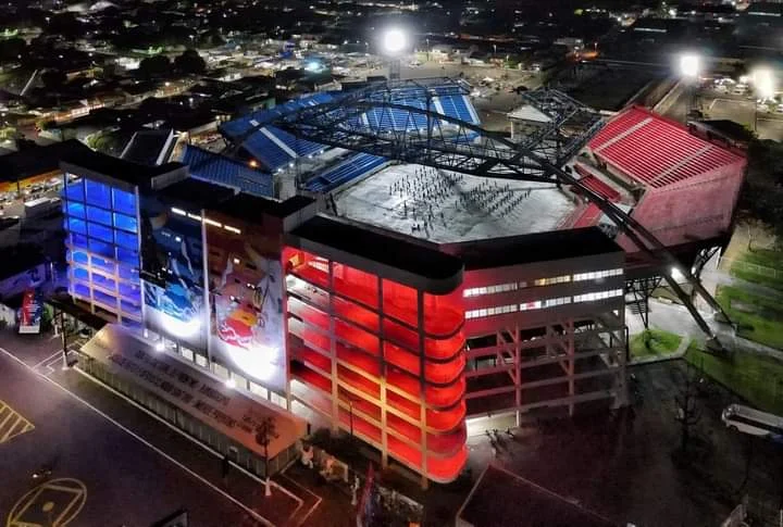 Festival Folclórico De Parintins