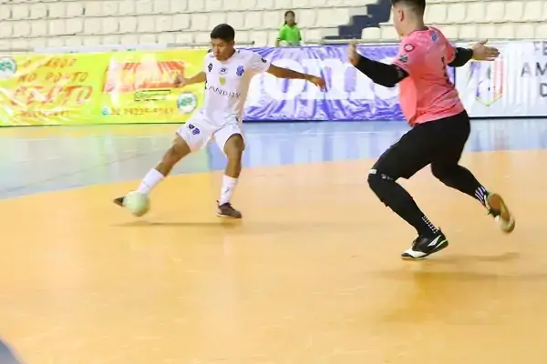 Com apoio da prefeitura, 50ª edição da Taça Brasil de Futsal movimenta a Arena Amadeu Teixeira