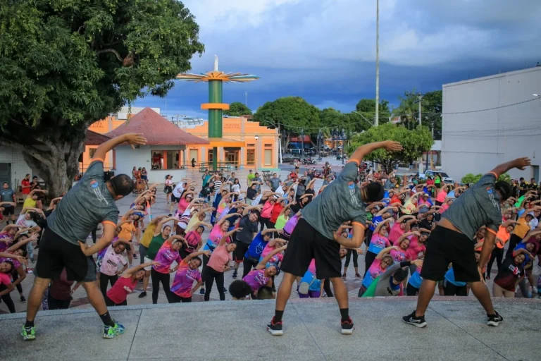 Com aulão na Praça Digital, Programa “Movimenta Parintins” abre temporada 2025