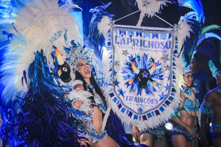 Com espetáculo tricampeão, Caprichoso celebra os 172 anos de Parintins