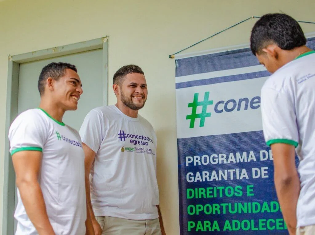 Conectados: Egressos do programa socioeducativo recebem orientações para trabalho e estudos por meio da Sejusc