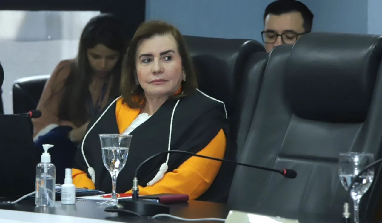Conselheira Do Tce Am Suspende Contratação De R$ 17,2 Milhões Da Seduc Por Indícios De Irregularidades