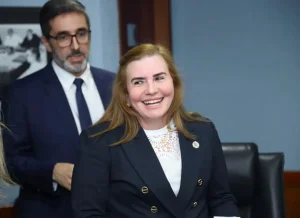 Conselheira Yara Lins é A Primeira Mulher Eleita Presidente Do Tce Am