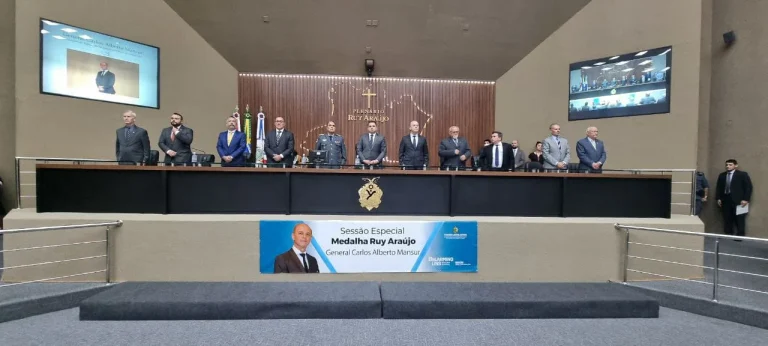 Coordenador Da Ecp Representa Tce Am Em Homenagem Na Assembleia Legislativa