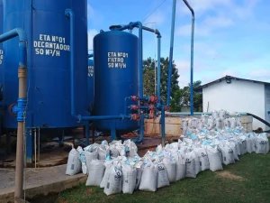 Cosama realiza manutenção operacional preventiva no sistema de abastecimento de água de Eirunepé