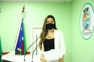 Vereadora Brena Dianná