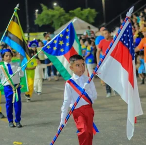 Desfile Cívico: Escolas Municipais homenageiam Parintins e a Amazônia