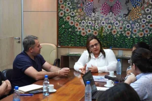 Educação e Defesa Civil firmam parceria para transmissão de informações sobre a estiagem via Centro de Mídias