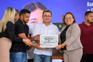 Em Iranduba, Governo Do Amazonas Entrega 461ª Escola Revitalizada Em Abertura Do Ano Letivo No Interior