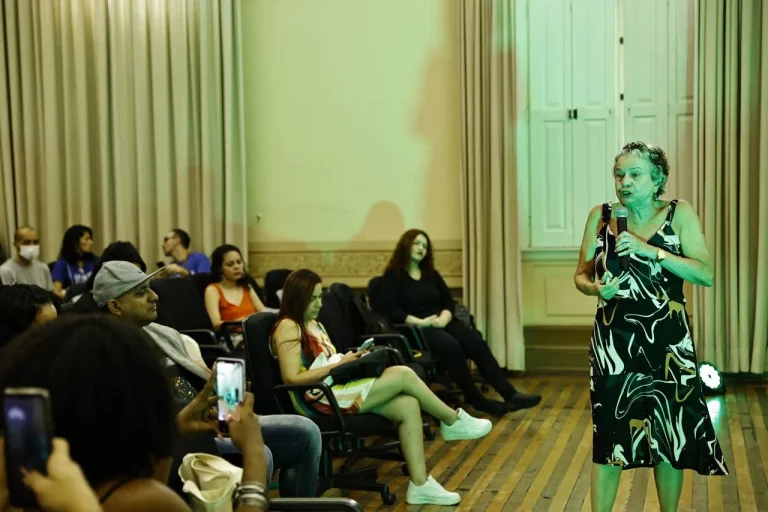 Encontro De Profissionais Da Dança Do Amazonas Segue Até Este Sábado Com Debate Intenso E Performances Culturais