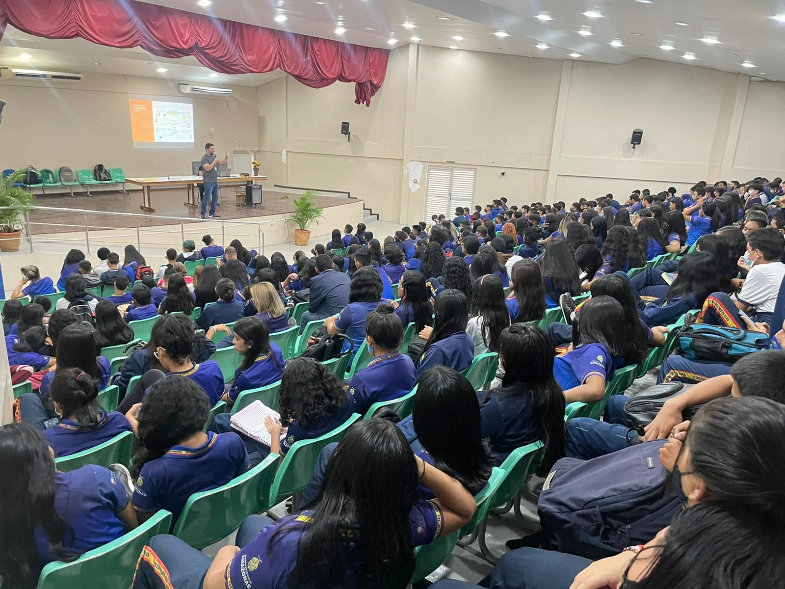 Escola de Contas e Ouvidoria do TCE-AM apresentam ações para população no interior do estado