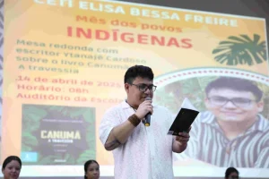 Escola Estadual promove Mostra Cultural dos Povos Indígenas com a presença de autor da etnia Munduruku