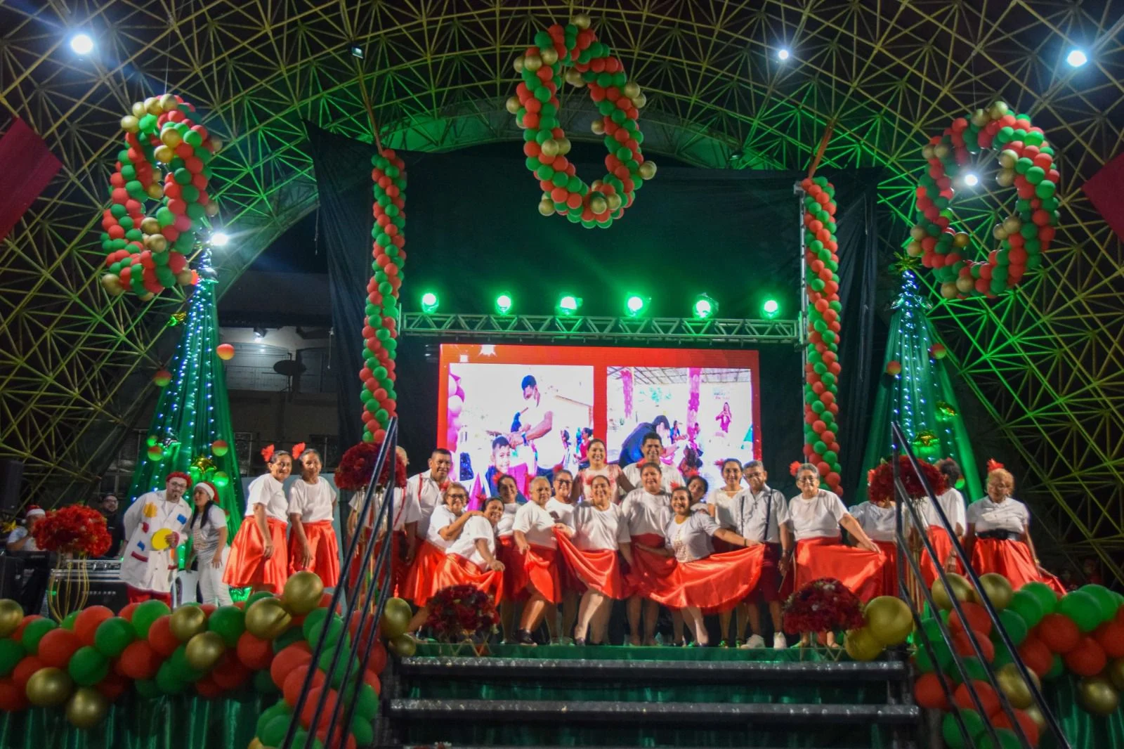 Espetáculo Natalino: “A verdadeira Magia do Natal” movimenta Parintins neste sábado, dia 20 16 Espetáculo Natalino: “A verdadeira Magia do Natal” movimenta Parintins neste sábado, dia 20