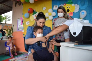 Famílias Demonstram Alívio E Alegria Com Vacinação Contra Covid 19 De Crianças De 3 E 4 Anos Em Parintins