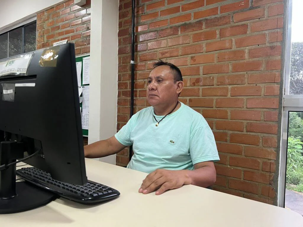 FEI destaca trajetória do colaborador Nilton Makaxi 18 FEI destaca trajetória do colaborador Nilton Makaxi