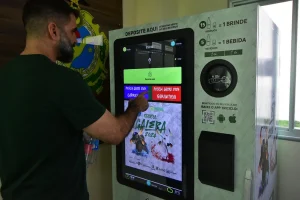 Festival De Parintins 2024  Bumbás Disputam Terceiro Título De Campeão Sustentável