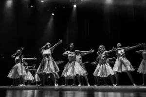 Festival Universitário de Dança apresenta ‘Noite dos Campeões’ no Teatro Amazonas