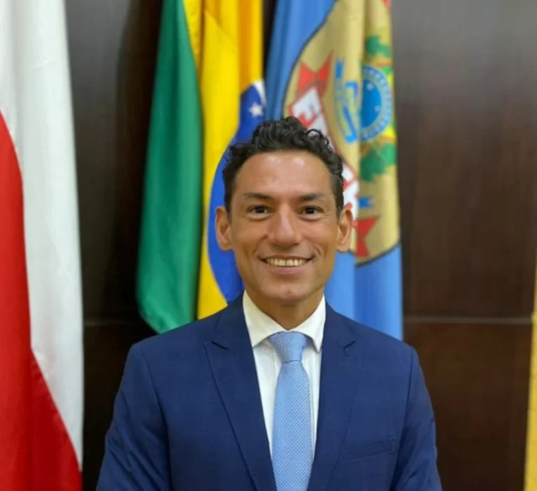 Filho De Parintinense Assume Superintendência Da Polícia Federal No Am