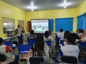 FVS-RCP realiza visita técnica para fortalecer ações de monitoramento e resposta a emergências, em Parintins