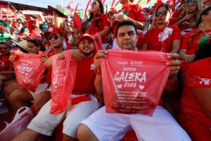 Galera do Garantido sai na frente e lidera disputa de reciclagem no Bumbódromo