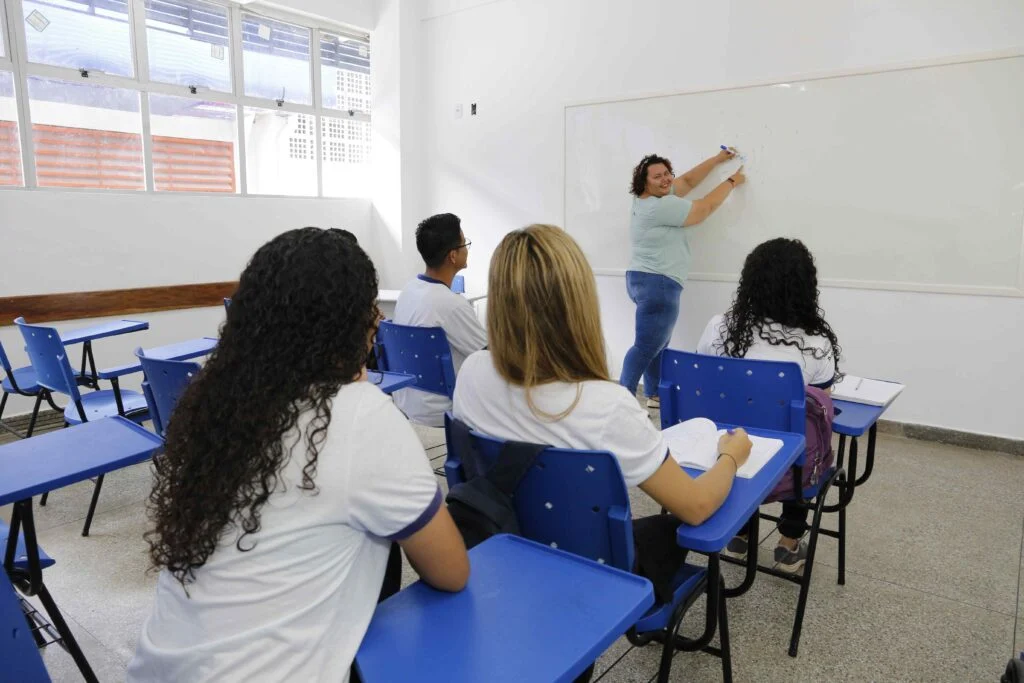 Governo do Amazonas divulga resultado final do PSS para novos professores da rede estadual 12 Governo do Amazonas divulga resultado final do PSS para novos professores da rede estadual