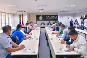 Governo Do Amazonas Garante Recursos Federais Para Controlar Incêndios Florestais E Desmatamento Até 2026