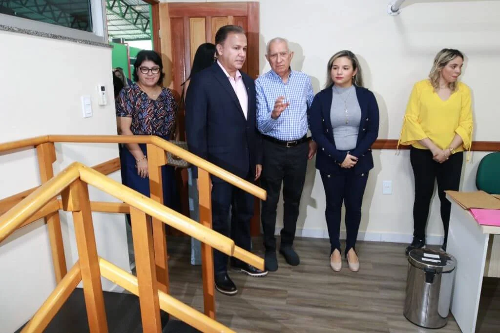 Governo do Amazonas inaugura sala de fisioterapia pélvica na FUnATI 7 Governo do Amazonas inaugura sala de fisioterapia pélvica na FUnATI