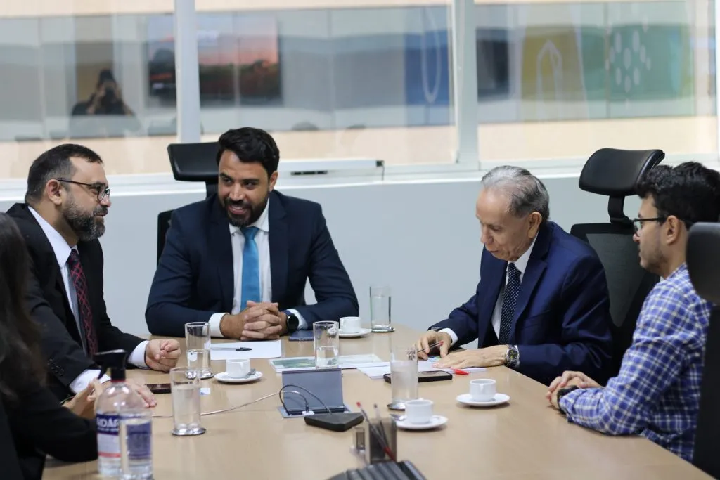 Governo do Amazonas solicita apoio do Ministério de Minas e Energia para projetos de transição energética no estado