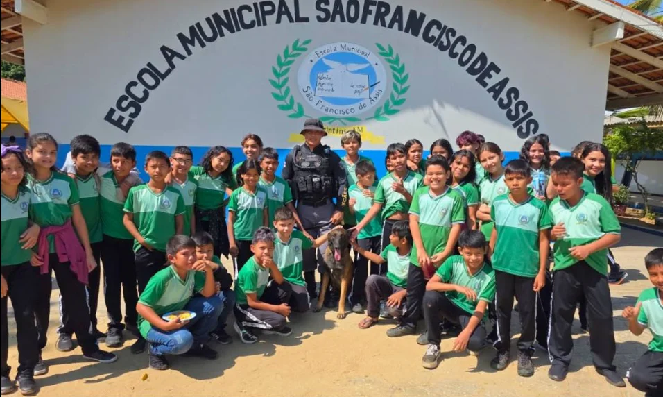 Grupamento de cães do 11º BPM