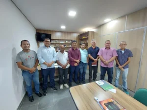 Idam e representantes do setor definem realização de mutirão para atendimento aos pescadores