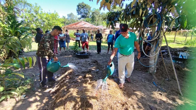 Idam leva curso de agroecologia e produção orgânica a agricultores de Autazes
