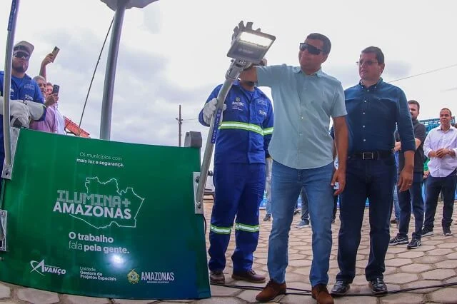Ilumina+Amazonas: Wilson Lima vistoria execução do projeto que já modernizou iluminação pública de 12 municípios 4 Ilumina+Amazonas: Wilson Lima vistoria execução do projeto que já modernizou iluminação pública de 12 municípios