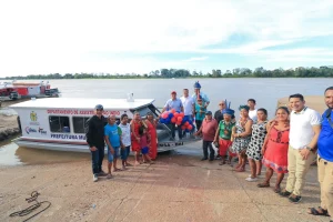 Lancha 100hp Fortalece Assistência E Logística Da Prefeitura De Barreirinha Ao Povo Sateré Mawé