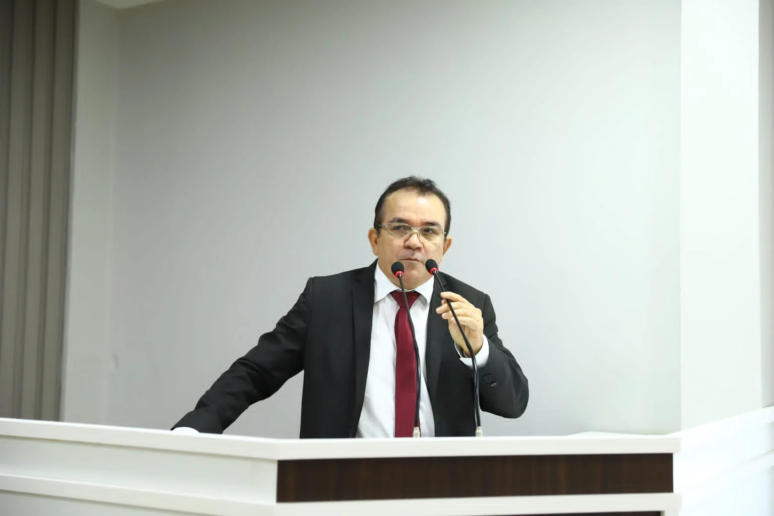 Massilon volta a cobrar informações sobre o andamento e realização do concurso público municipal 2 Massilon volta a cobrar informações sobre o andamento e realização do concurso público municipal