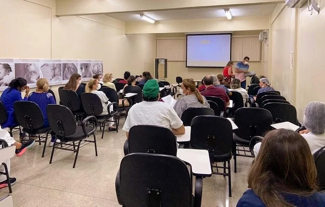 Maternidade Moura Tapajóz Promove Treinamento Sobre Hipoglicemia Neonatal